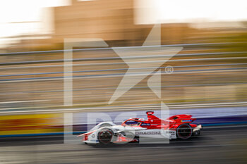 29/01/2022 - 99 GIOVINAZZI ANTONIO (ITA), DRAGON / PENSKE AUTOSPORT, PENSKE EV-5, ACTION during the 2022 Diriyah ePrix, 1st and 2nd round of the 2022 Formula E World Championship, on the Riyadh Street Circuit from January 28 to 30, in Riyadh, Saudi Arabia - 2022 DIRIYAH EPRIX, 1ST AND 2ND ROUND OF THE 2022 FORMULA E WORLD CHAMPIONSHIP - FORMULA E - MOTORI