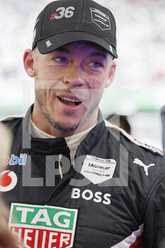 13/02/2022 - LOTTERER André (ger), TAG Heuer Porsche Formula E Team, Porsche 99X Electric, portrait during the 2022 Mexico City ePrix, 2nd meeting of the 2021-22 ABB FIA Formula E World Championship, on the Autodromo Hermanos Rodriguez from February 10 to 11, in Mexico City, Mexico - 2022 MEXICO CITY EPRIX, 2ND MEETING OF THE 2021-22 ABB FIA FORMULA E WORLD CHAMPIONSHIP - FORMULA E - MOTORI