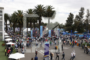 13/02/2022 - foule crowd during the 2022 Mexico City ePrix, 2nd meeting of the 2021-22 ABB FIA Formula E World Championship, on the Autodromo Hermanos Rodriguez from February 10 to 11, in Mexico City, Mexico - 2022 MEXICO CITY EPRIX, 2ND MEETING OF THE 2021-22 ABB FIA FORMULA E WORLD CHAMPIONSHIP - FORMULA E - MOTORI