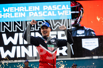 13/02/2022 - WEHRLEIN Pascal (ger), TAG Heuer Porsche Formula E Team, Porsche 99X Electric, portrait at the podium during the 2022 Mexico City ePrix, 2nd meeting of the 2021-22 ABB FIA Formula E World Championship, on the Autodromo Hermanos Rodriguez from February 10 to 11, in Mexico City, Mexico - 2022 MEXICO CITY EPRIX, 2ND MEETING OF THE 2021-22 ABB FIA FORMULA E WORLD CHAMPIONSHIP - FORMULA E - MOTORI