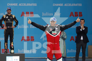 13/02/2022 - LOTTERER André (ger), TAG Heuer Porsche Formula E Team, Porsche 99X Electric, portrait podium ambiance, during the 2022 Mexico City ePrix, 2nd meeting of the 2021-22 ABB FIA Formula E World Championship, on the Autodromo Hermanos Rodriguez from February 10 to 11, in Mexico City, Mexico - 2022 MEXICO CITY EPRIX, 2ND MEETING OF THE 2021-22 ABB FIA FORMULA E WORLD CHAMPIONSHIP - FORMULA E - MOTORI