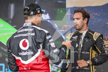 2022-04-09 - VERGNE Jean-Eric (fra), DS Techeetah, DS E-Tense FE21, portrait LOTTERER André (ger), TAG Heuer Porsche Formula E Team, Porsche 99X Electric, portrait during the 2022 Rome City ePrix, 3rd meeting of the 2021-22 ABB FIA Formula E World Championship, on the Circuit Cittadino dell’EUR from April 8 to 10, in Rome, Italy - 2022 ROME CITY EPRIX, 3RD MEETING OF THE 2021-22 ABB FIA FORMULA E WORLD CHAMPIONSHIP - FORMULA E - MOTORS