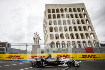 2022-04-09 - 94 WEHRLEIN Pascal (ger), TAG Heuer Porsche Formula E Team, Porsche 99X Electric, action during the 2022 Rome City ePrix, 3rd meeting of the 2021-22 ABB FIA Formula E World Championship, on the Circuit Cittadino dell’EUR from April 8 to 10, in Rome, Italy - 2022 ROME CITY EPRIX, 3RD MEETING OF THE 2021-22 ABB FIA FORMULA E WORLD CHAMPIONSHIP - FORMULA E - MOTORS