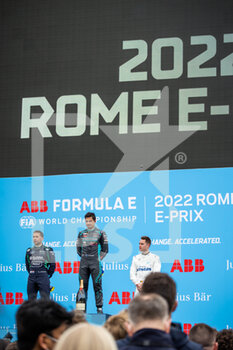 2022-04-09 - EVANS Mitch (nzl), Jaguar TCS Racing, Jaguar I-Type 5, portrait FRIJNS Robin (nld), Envision Racing, Audi e-tron FE07, portrait VANDOORNE Stoffel (bel), Mercedes-EQ Silver Arrow 02, portrait podium during the 2022 Rome City ePrix, 3rd meeting of the 2021-22 ABB FIA Formula E World Championship, on the Circuit Cittadino dell’EUR from April 8 to 10, in Rome, Italy - 2022 ROME CITY EPRIX, 3RD MEETING OF THE 2021-22 ABB FIA FORMULA E WORLD CHAMPIONSHIP - FORMULA E - MOTORS