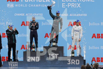 2022-04-09 - EVANS Mitch (nzl), Jaguar TCS Racing, Jaguar I-Type 5, portrait FRIJNS Robin (nld), Envision Racing, Audi e-tron FE07, portrait, VANDOORNE Stoffel (bel), Mercedes-EQ Silver Arrow 02, portrait , podium ambiance, during the 2022 Rome City ePrix, 3rd meeting of the 2021-22 ABB FIA Formula E World Championship, on the Circuit Cittadino dell’EUR from April 8 to 10, in Rome, Italy - 2022 ROME CITY EPRIX, 3RD MEETING OF THE 2021-22 ABB FIA FORMULA E WORLD CHAMPIONSHIP - FORMULA E - MOTORS