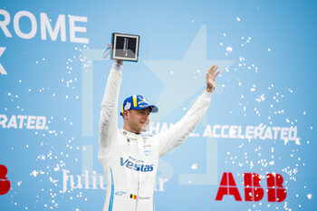 2022-04-09 - VANDOORNE Stoffel (bel), Mercedes-EQ Silver Arrow 02, portrait podium during the 2022 Rome City ePrix, 3rd meeting of the 2021-22 ABB FIA Formula E World Championship, on the Circuit Cittadino dell’EUR from April 8 to 10, in Rome, Italy - 2022 ROME CITY EPRIX, 3RD MEETING OF THE 2021-22 ABB FIA FORMULA E WORLD CHAMPIONSHIP - FORMULA E - MOTORS