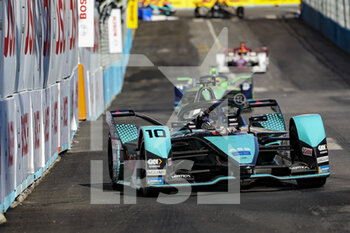 2022-04-10 - 10 BIRD Sam (gbr), Jaguar TCS Racing, Jaguar I-Type 5, action during the 2022 Rome City ePrix, 3rd meeting of the 2021-22 ABB FIA Formula E World Championship, on the Circuit Cittadino dell’EUR from April 8 to 10, in Rome, Italy - 2022 ROME CITY EPRIX, 3RD MEETING OF THE 2021-22 ABB FIA FORMULA E WORLD CHAMPIONSHIP - FORMULA E - MOTORS
