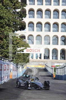 2022-04-10 - 05 VANDOORNE Stoffel (bel), Mercedes-EQ Silver Arrow 02, action during the 2022 Rome City ePrix, 3rd meeting of the 2021-22 ABB FIA Formula E World Championship, on the Circuit Cittadino dell’EUR from April 8 to 10, in Rome, Italy - 2022 ROME CITY EPRIX, 3RD MEETING OF THE 2021-22 ABB FIA FORMULA E WORLD CHAMPIONSHIP - FORMULA E - MOTORS