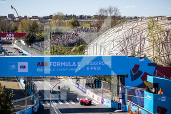 2022-04-10 - race action during the 2022 Rome City ePrix, 3rd meeting of the 2021-22 ABB FIA Formula E World Championship, on the Circuit Cittadino dell’EUR from April 8 to 10, in Rome, Italy - 2022 ROME CITY EPRIX, 3RD MEETING OF THE 2021-22 ABB FIA FORMULA E WORLD CHAMPIONSHIP - FORMULA E - MOTORS