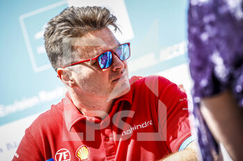 29/04/2022 - ROWLAND Oliver (gbr), Mahindra Racing, Mahindra M7Electro, portrait during the 2022 Monaco ePrix, 4th meeting of the 2021-22 ABB FIA Formula E World Championship, on the Circuit de Monaco from April 29 to 30, in Monaco - 2022 MONACO EPRIX, 4TH MEETING OF THE 2021-22 ABB FIA FORMULA E WORLD CHAMPIONSHIP - FORMULA E - MOTORI