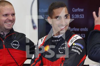 2022-05-13 - BUEMI Sébastien (swi), Nissan e.dams, Nissan IM03, portrait during the 2022 Berlin ePrix, 5th meeting of the 2021-22 ABB FIA Formula E World Championship, on the Tempelhof Airport Street Circuit from May 13 to 15, in Berlin - 2022 BERLIN EPRIX, 5TH MEETING OF THE 2021-22 ABB FIA FORMULA E WORLD CHAMPIONSHIP - FORMULA E - MOTORS