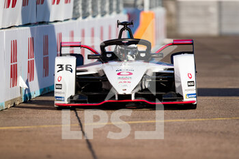 14/05/2022 - 36 LOTTERER André (ger), TAG Heuer Porsche Formula E Team, Porsche 99X Electric, action during the 2022 Berlin ePrix, 5th meeting of the 2021-22 ABB FIA Formula E World Championship, on the Tempelhof Airport Street Circuit from May 13 to 15, in Berlin - 2022 BERLIN EPRIX, 5TH MEETING OF THE 2021-22 ABB FIA FORMULA E WORLD CHAMPIONSHIP - FORMULA E - MOTORI