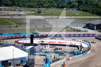 15/05/2022 - Start during the 2022 Berlin ePrix, 5th meeting of the 2021-22 ABB FIA Formula E World Championship, on the Tempelhof Airport Street Circuit from May 13 to 15, in Berlin - 2022 BERLIN EPRIX, 5TH MEETING OF THE 2021-22 ABB FIA FORMULA E WORLD CHAMPIONSHIP - FORMULA E - MOTORI