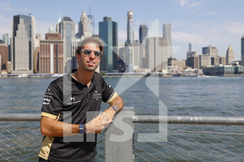 2022-07-14 - DA COSTA Antonio Felix (por), DS Techeetah, DS E-Tense FE21, portrait during the 2022 New York City ePrix, 8th meeting of the 2021-22 ABB FIA Formula E World Championship, on the Brooklyn Street Circuit from July 14 to 17, in New York, United States of America - AUTO - 2022 FORMULA E NEW YORK CITY EPRIX - FORMULA E - MOTORS