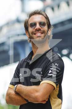 2022-07-14 - VERGNE Jean-Eric (fra), DS Techeetah, DS E-Tense FE21, portrait, during the 2022 New York City ePrix, 8th meeting of the 2021-22 ABB FIA Formula E World Championship, on the Brooklyn Street Circuit from July 14 to 17, in New York, United States of America - AUTO - 2022 FORMULA E NEW YORK CITY EPRIX - FORMULA E - MOTORS