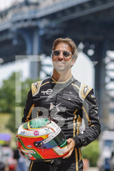 2022-07-14 - DA COSTA Antonio Felix (por), DS Techeetah, DS E-Tense FE21, portrait,, during the 2022 New York City ePrix, 8th meeting of the 2021-22 ABB FIA Formula E World Championship, on the Brooklyn Street Circuit from July 14 to 17, in New York, United States of America - AUTO - 2022 FORMULA E NEW YORK CITY EPRIX - FORMULA E - MOTORS