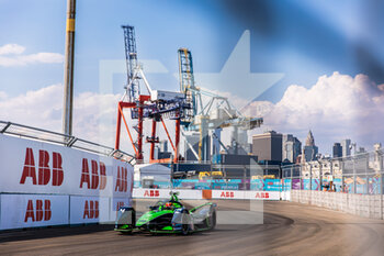 15/07/2022 - 04 FRIJNS Robin (nld), Envision Racing, Audi e-tron FE07, action during the 2022 New York City ePrix, 8th meeting of the 2021-22 ABB FIA Formula E World Championship, on the Brooklyn Street Circuit from July 14 to 17, in New York, United States of America - AUTO - 2022 FORMULA E NEW YORK CITY EPRIX - FORMULA E - MOTORI