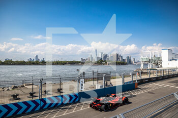 15/07/2022 - 23 BUEMI Sébastien (swi), Nissan e.dams, Nissan IM03, action during the 2022 New York City ePrix, 8th meeting of the 2021-22 ABB FIA Formula E World Championship, on the Brooklyn Street Circuit from July 14 to 17, in New York, United States of America - AUTO - 2022 FORMULA E NEW YORK CITY EPRIX - FORMULA E - MOTORI