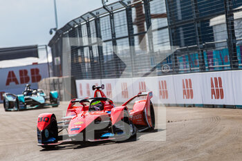 15/07/2022 - 30 ROWLAND Oliver (gbr), Mahindra Racing, Mahindra M7Electro, action during the 2022 New York City ePrix, 8th meeting of the 2021-22 ABB FIA Formula E World Championship, on the Brooklyn Street Circuit from July 14 to 17, in New York, United States of America - AUTO - 2022 FORMULA E NEW YORK CITY EPRIX - FORMULA E - MOTORI