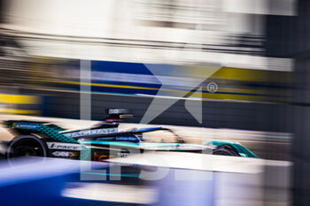 15/07/2022 - 10 BIRD Sam (gbr), Jaguar TCS Racing, Jaguar I-Type 5, action during the 2022 New York City ePrix, 8th meeting of the 2021-22 ABB FIA Formula E World Championship, on the Brooklyn Street Circuit from July 14 to 17, in New York, United States of America - AUTO - 2022 FORMULA E NEW YORK CITY EPRIX - FORMULA E - MOTORI