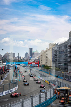 2022-07-16 - depart start grille de depart starting grid during the 2022 New York City ePrix, 8th meeting of the 2021-22 ABB FIA Formula E World Championship, on the Brooklyn Street Circuit from July 14 to 17, in New York, United States of America - AUTO - 2022 FORMULA E NEW YORK CITY EPRIX - FORMULA E - MOTORS