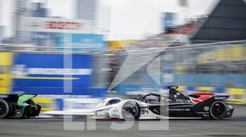 2022-07-16 - 94 WEHRLEIN Pascal (ger), TAG Heuer Porsche Formula E Team, Porsche 99X Electric, action, during the 2022 New York City ePrix, 8th meeting of the 2021-22 ABB FIA Formula E World Championship, on the Brooklyn Street Circuit from July 14 to 17, in New York, United States of America - AUTO - 2022 FORMULA E NEW YORK CITY EPRIX - FORMULA E - MOTORS