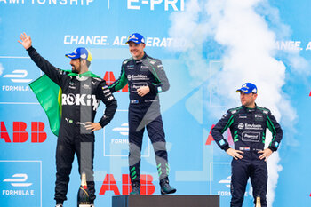 2022-07-16 - FRIJNS Robin (nld), Envision Racing, Audi e-tron FE07, portrait CASSIDY Nick (nzl), Envision Racing, Audi e-tron FE07, portrait DI GRASSI Lucas (bra), ROKiT Venturi Racing, Mercedes-EQ Silver Arrow 02, portrait during the 2022 New York City ePrix, 8th meeting of the 2021-22 ABB FIA Formula E World Championship, on the Brooklyn Street Circuit from July 14 to 17, in New York, United States of America - AUTO - 2022 FORMULA E NEW YORK CITY EPRIX - FORMULA E - MOTORS