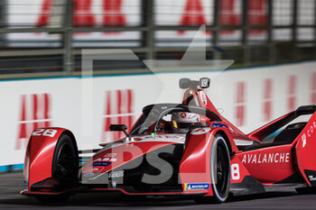 29/07/2022 - 28 ASKEW Oliver (usa), Avalanche Andretti Formula E, BMW iFE.21, action during the 2022 London ePrix, 9th meeting of the 2021-22 ABB FIA Formula E World Championship, on the ExCeL London from July 30 to 31, in London, United Kingdom - AUTO - 2022 FORMULA E LONDON EPRIX - FORMULA E - MOTORI
