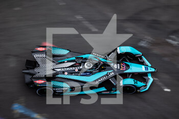 2022-07-30 - 10 BIRD Sam (gbr), Jaguar TCS Racing, Jaguar I-Type 5, action during the 2022 London ePrix, 9th meeting of the 2021-22 ABB FIA Formula E World Championship, on the ExCeL London from July 30 to 31, in London, United Kingdom - AUTO - 2022 FORMULA E LONDON EPRIX - FORMULA E - MOTORS