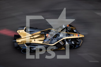 2022-07-30 - 25 VERGNE Jean-Eric (fra), DS Techeetah, DS E-Tense FE21, action during the 2022 London ePrix, 9th meeting of the 2021-22 ABB FIA Formula E World Championship, on the ExCeL London from July 30 to 31, in London, United Kingdom - AUTO - 2022 FORMULA E LONDON EPRIX - FORMULA E - MOTORS