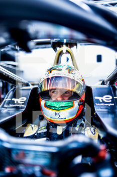 2022-07-31 - DA COSTA Antonio Felix (por), DS Techeetah, DS E-Tense FE21, portrait during the 2022 London ePrix, 9th meeting of the 2021-22 ABB FIA Formula E World Championship, on the ExCeL London from July 30 to 31, in London, United Kingdom - AUTO - 2022 FORMULA E LONDON EPRIX - FORMULA E - MOTORS
