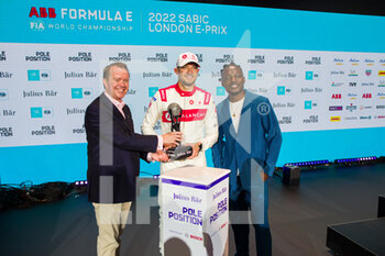 31/07/2022 - DENNIS Jake (gbr), Avalanche Andretti Formula E, BMW iFE.21, portrait pole position during the 2022 London ePrix, 9th meeting of the 2021-22 ABB FIA Formula E World Championship, on the ExCeL London from July 30 to 31, in London, United Kingdom - AUTO - 2022 FORMULA E LONDON EPRIX - FORMULA E - MOTORI