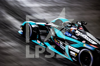 2022-07-31 - 09 EVANS Mitch (nzl), Jaguar TCS Racing, Jaguar I-Type 5, action during the 2022 London ePrix, 9th meeting of the 2021-22 ABB FIA Formula E World Championship, on the ExCeL London from July 30 to 31, in London, United Kingdom - AUTO - 2022 FORMULA E LONDON EPRIX - FORMULA E - MOTORS