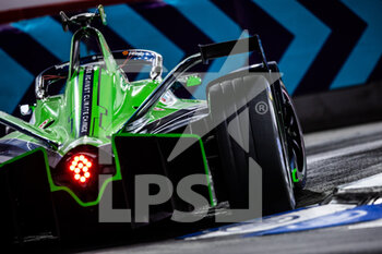 2022-07-31 - 37 CASSIDY Nick (nzl), Envision Racing, Audi e-tron FE07, action during the 2022 London ePrix, 9th meeting of the 2021-22 ABB FIA Formula E World Championship, on the ExCeL London from July 30 to 31, in London, United Kingdom - AUTO - 2022 FORMULA E LONDON EPRIX - FORMULA E - MOTORS