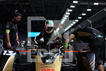 31/07/2022 - 13 DA COSTA Antonio Felix (por), DS Techeetah, DS E-Tense FE21, action during the 2022 London ePrix, 9th meeting of the 2021-22 ABB FIA Formula E World Championship, on the ExCeL London from July 30 to 31, in London, United Kingdom - AUTO - 2022 FORMULA E LONDON EPRIX - FORMULA E - MOTORI