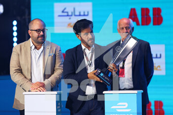 31/07/2022 - BEN SULAYEM Mohammed (uae), President of the FIA, portrait podium during the 2022 London ePrix, 9th meeting of the 2021-22 ABB FIA Formula E World Championship, on the ExCeL London from July 30 to 31, in London, United Kingdom - AUTO - 2022 FORMULA E LONDON EPRIX - FORMULA E - MOTORI