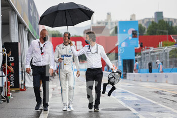 2022-08-13 - Vandoorne Stoffel (bel), Mercedes-EQ Silver Arrow 02, portrait during the 2022 Seoul ePrix, 10th meeting of the 2021-22 ABB FIA Formula E World Championship, on the Seoul Street Circuit from August 12 to 14, in Seoul, South Korea - AUTO - 2022 FORMULA E SEOUL EPRIX - FORMULA E - MOTORS
