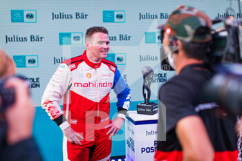 2022-08-13 - ROWLAND Oliver (gbr), Mahindra Racing, Mahindra M7Electro, portrait during the 2022 Seoul ePrix, 10th meeting of the 2021-22 ABB FIA Formula E World Championship, on the Seoul Street Circuit from August 12 to 14, in Seoul, South Korea - AUTO - 2022 FORMULA E SEOUL EPRIX - FORMULA E - MOTORS