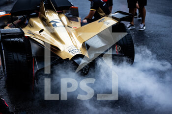 2022-08-13 - DS Techeetah, DS E-Tense FE21, portrait grille de depart starting grid during the 2022 Seoul ePrix, 10th meeting of the 2021-22 ABB FIA Formula E World Championship, on the Seoul Street Circuit from August 12 to 14, in Seoul, South Korea - AUTO - 2022 FORMULA E SEOUL EPRIX - FORMULA E - MOTORS