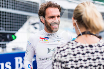 2022-08-13 - VERGNE Jean-Eric (fra), DS Techeetah, DS E-Tense FE21, portrait during the 2022 Seoul ePrix, 10th meeting of the 2021-22 ABB FIA Formula E World Championship, on the Seoul Street Circuit from August 12 to 14, in Seoul, South Korea - AUTO - 2022 FORMULA E SEOUL EPRIX - FORMULA E - MOTORS