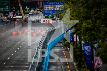 2022-08-13 - depart start during the 2022 Seoul ePrix, 10th meeting of the 2021-22 ABB FIA Formula E World Championship, on the Seoul Street Circuit from August 12 to 14, in Seoul, South Korea - AUTO - 2022 FORMULA E SEOUL EPRIX - FORMULA E - MOTORS