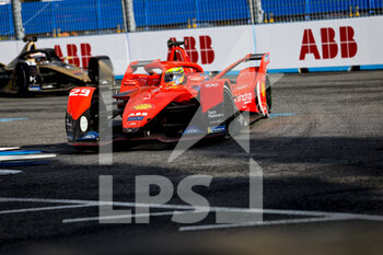 2022-08-13 - 29 Sims Alexander (gbr), Mahindra Racing, Mahindra M7Electro, action during the 2022 Seoul ePrix, 10th meeting of the 2021-22 ABB FIA Formula E World Championship, on the Seoul Street Circuit from August 12 to 14, in Seoul, South Korea - AUTO - 2022 FORMULA E SEOUL EPRIX - FORMULA E - MOTORS