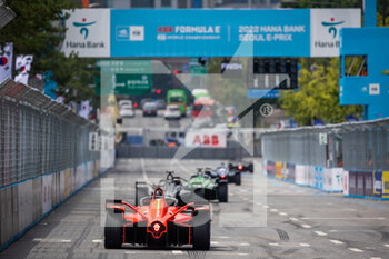 2022-08-14 - 30 ROWLAND Oliver (gbr), Mahindra Racing, Mahindra M7Electro, action during the 2022 Seoul ePrix, 10th meeting of the 2021-22 ABB FIA Formula E World Championship, on the Seoul Street Circuit from August 12 to 14, in Seoul, South Korea - AUTO - 2022 FORMULA E SEOUL EPRIX - FORMULA E - MOTORS