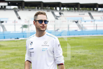 2022-08-14 - VANDOORNE Stoffel (bel), Mercedes-EQ Silver Arrow 02, portrait during the 2022 Seoul ePrix, 10th meeting of the 2021-22 ABB FIA Formula E World Championship, on the Seoul Street Circuit from August 12 to 14, in Seoul, South Korea - AUTO - 2022 FORMULA E SEOUL EPRIX - FORMULA E - MOTORS