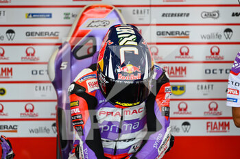 2022-09-03 - Zarco Johann Fra Pramac Racing Ducati waits in the box - GRAN PREMIO DI SAN MARINO E DELLA RIVIERA DI RIMINI FREE PRATICE MOTO GP - MOTOGP - MOTORS