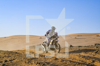 2022-01-01 - 157 Winkler Aldo (ita), KTM Motoclub Yashica, KTM 450 Rally Factory Replica, Moto, action during the Stage 1A of the Dakar Rally 2022 between Jeddah and Hail, on January 1st 2022 in Hail, Saudi Arabia - STAGE 1A OF THE DAKAR RALLY 2022 BETWEEN JEDDAH AND HAIL - RALLY - MOTORS