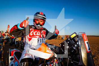 2022-01-01 - 111 Guillen Rivera Antonio Vicente (mex), Nomadas Adventure, KTM 500 EXC-F, Moto, portrait during the Stage 1A of the Dakar Rally 2022 between Jeddah and Hail, on January 1st 2022 in Hail, Saudi Arabia - STAGE 1A OF THE DAKAR RALLY 2022 BETWEEN JEDDAH AND HAIL - RALLY - MOTORS