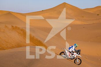 2022-01-01 - 109 Namchin Lkhamaa (mng), Team Lkhamaa, KTM Rally Replica, Moto, Original by Motul, action during the Stage 1A of the Dakar Rally 2022 between Jeddah and Hail, on January 1st 2022 in Hail, Saudi Arabia - STAGE 1A OF THE DAKAR RALLY 2022 BETWEEN JEDDAH AND HAIL - RALLY - MOTORS