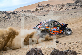 2022-01-01 - 302 Pinchedez Philippe (fra), Gaidella Thomas (fra), Pinch Racing, Can-Am T3RR, T3 FIA, action during the Stage 1A of the Dakar Rally 2022 between Jeddah and Hail, on January 1st 2022 in Hail, Saudi Arabia - STAGE 1A OF THE DAKAR RALLY 2022 BETWEEN JEDDAH AND HAIL - RALLY - MOTORS