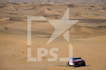 2022-01-01 - 229 Chabot Ronan (fra), Pillot Gilles (fra), Overdrive Toyota, Toyota Hilux Overdrive, Auto FIA T1/T2, action during the Stage 1A of the Dakar Rally 2022 between Jeddah and Hail, on January 1st 2022 in Hail, Saudi Arabia - STAGE 1A OF THE DAKAR RALLY 2022 BETWEEN JEDDAH AND HAIL - RALLY - MOTORS